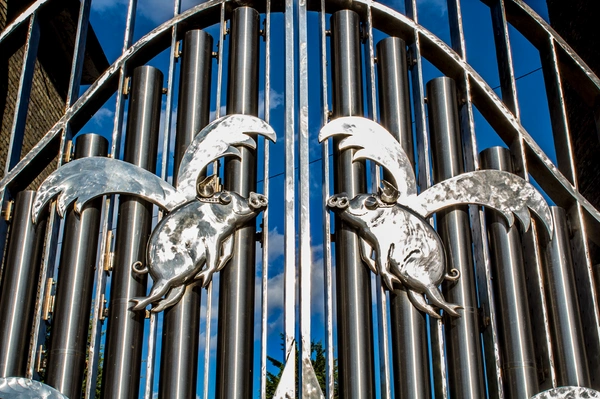 Musical gates | Rochester Independent College